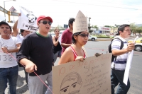 Domingo 10 de junio del 2012. Tuxtla Gutiérrez, Chiapas. Jóvenes estudiantes se congregan alrededor del movimiento #132 para manifestar su adversidad en contra de la política actual en el país y generar un movimiento de conciencia social desde la base juv