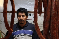 Jueves 5 de mayo del 2016. Tuxtla Gutiérrez. Los mercados de la ciudad reviven cada día gracias a su gente y su alegría, este día festejan los locatarios del Mercado Público 5 de Mayo