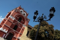 Julio del 2014. San Cristóbal de las Casas. El torreón del Carmen y su centro cultural presentan uno de los ejes sociales más importantes de la comunidad coleta.