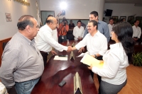 Lunes 21 de mayo del 2012. Tuxtla Gutiérrez, Chiapas. Samuel Córdova Cordero durante su inscripción como candidato a