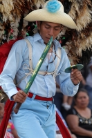 Domingo 22 de mayo del 2016. Suchiapa. El conjunto de danzas que comprenden las festividades del Santísimo Sacramento en las comunidades de la depresión central de Chiapas se reúnen en el Calalá.