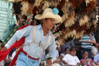 Domingo 22 de mayo del 2016. Suchiapa. El conjunto de danzas que comprenden las festividades del Santísimo Sacramento en las comunidades de la depresión central de Chiapas se reúnen en el Calalá.
