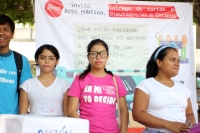 Jueves 28 de mayo del 2015. Tuxtla Gutiérrez. La Red por los Derechos Sexuales y Reproductivos en México durante su actividad de este medio día.