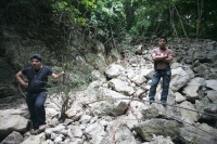 El centro ecoturístico El Aguacero en el municipio de Ocosocuautla ha sufrido intensas lluvias lo que ha ocasionado daños en su infraestructura, perdiéndose entre el alude rocas, el mirador principal, el bloque de la gruta y la perdida del puente principa