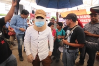 Miércoles 17 de junio del 2015. Tuxtla Gutiérrez, Agustín Gómez Pérez, joven inmolado durante las protestas del mes de diciembre pasado durante su conferencia de prensa momentos antes de regresar a la comunidad Chigton en el municipio de Ixtapa.