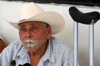 Martes 3 de noviembre del 2015. Chicoasen. Un grupo de ancianos se mantiene en huelga de hambre en las instalaciones de la Casa Ejidal para exigir el respeto de las tierras comunales donde CFE está afectando y destruyendo el entorno ecológico del lugar du