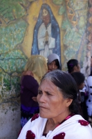 Martes 22 de diciembre del 2015. San Pedro Chenalho. Los sobrevivientes de la masacre de 45 indígenas en la comunidad Acteal en 1997, conmemoran esta mañana los 18 años de ocurrido este hecho con jornadas de ayuno y oración en esta localidad de la región 