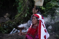 Martes 22 de diciembre del 2015. San Pedro Chenalho. Los sobrevivientes de la masacre de 45 indÃgenas en la comunidad Acteal en 1997, conmemoran esta mañana los 18 años de ocurrido este hecho con jornadas de ayuno y oración en esta localidad de la región Martes 22 de diciembre del 2015. San Pedro Chenalho. Los sobrevivientes de la masacre de 45 indÃgenas en la comunidad Acteal en 1997, conmemoran esta mañana los 18 años de ocurrido este hecho con jornadas de ayuno y oración en esta localidad de la región