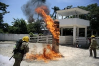 20240818. Tuxtla. Competencia amistosa entre los diferentes cuerpos de rescate de Chiapas durante las celebraciones del Bombero de Acero.