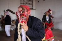 Domingo 29 de septiembre del 2019. Tuxtla Gutiérrez. Los Arcángeles y Demonios en constante lucha son representados durante el recorrido del Baile de San Miguel Arcángel