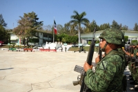 Miércoles 18 de enero del 2017. Tuxtla Gutiérrez. Elementos del ejército mexicano destruyen armamento decomisado en las instalaciones castrenses Los Sabinos ante la presencia militar y civil de Chiapas y Tabasco.