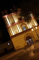 Domingo 25 de enero del 2015. San Cristóbal de las Casas. La arquitectura colonial se aprecia en la belleza de los atardeceres provincianos del sureste de México.