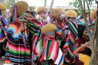 Martes 5 de diciembre del 2017. Ixtapa, Chiapas. Habitantes de la comunidad Aztlán o Rancho Nuevo realizan los recorridos tradicionales de la Virgen de la Concepción vistiendo coloridos trajes de fiesta en esta comunidad ubicada en el inicio de la zona 