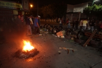 Martes 13 de septiembre del 2016. Tuxtla Gutiérrez. Las barricadas del Movimiento Magisterial continúan en alerta en las noches previas a las fiestas patrias