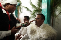 Jueves 28 de julio del 2016. San Juan Chamula. Mateo Gómez Gómez recibe esta mañana el bastón de mando Chamula según los usos y costumbres de las comunidades y parajes de esta localidad de los altos de Chiapas. El nuevo presidente junto con las nuevas aut