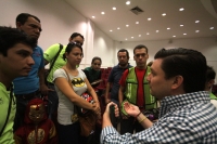Martes 11 de noviembre del 2014. Tuxtla Gutiérrez. Los ciclistas de Tuxtla durante la sesión del congreso local durante la presentación de las iniciativas a favor del libre tránsito en dos ruedas.