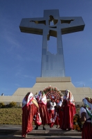 Lunes 15 de febrero del 2016. Tuxtla Gutiérrez. El Papa Francisco bendice desde el aire el Cristo de Copoya
