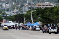 Martes 17 de septiembre del 2013. Tuxtla Gutiérrez. Policía de tránsito municipal desvía el flujo vehicular en las cercanías de los bloqueos del magisterio en la capital del estado de Chiapas.