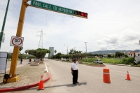 Martes 17 de septiembre del 2013. Tuxtla Gutiérrez. Policía de tránsito municipal desvía el flujo vehicular en las cercanías de los bloqueos del magisterio en la capital del estado de Chiapas.