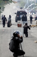 Domingo 5 de junio del 2016. Tuxtla Gutiérrez. De los enfrentamientos entre las corporaciones policiacas y el movimiento magisterial en la capital del estado de Chiapas.