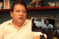 Martes 16 de julio del 2019. Tuxtla Gutiérrez. El Notario Público Horacio Culebro Borrayas en conferencia de prensa afirma que no pedirá disculpas al ex gobernador Sabines a pesar de la orden del  Juzgado Cuarto de lo Civil