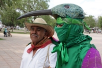 Domingo 26 de junio del 2016. Chiapa de Corzo. La Danza del Colibrí o Burrioncito. Esta danza de origen prehispánico es representada por jóvenes chiapacorceños en la víspera de la celebración de San Pedro en esta rivereña ciudad colonial. Los danzantes re