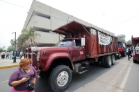 Jueves 12 de mayo del 2016. Tuxtla Gutiérrez. Las aglomeraciones se conjugan con las protestas de diferentes grupos sociales en la capital de Chiapas. En el centro los cañeros exigen que se realicen los operativos de desalojo de los predios invadidos en l