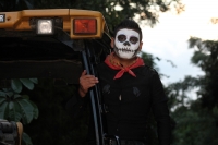 Domingo 30 de octubre del 2016. Tuxtla Gutiérrez. Calaveras Tuxtlecas. Por oleadas, las ordas eran acarreadas Por las aguas del Grijalva Hasta que un día Enfadada Hablo entre su velo… Muy ufana, para preguntar!  “Quienes son los que me vienen a rescatar?”