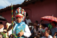 Domingo 16 de junio del 2019. Suchiapa. Los diferentes grupos de danzantes que conforman el Baile del Calal� se preparan  para participar durante las celebraciones patronales del Corpus