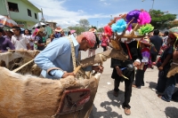 Miércoles 22 de junio.  (20 fotos). El jueves de Corpus se viste de colores y de festividad en la comunidad de Suchiapa, cuando sucede el punto culminante de las celebraciones tradicionales del Calalá o Danza del Venado y del Tigre el cual representa part