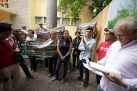 Lunes 29 de agosto del 2016. Tuxtla Gutiérrez. La clausura simbólica por ciudadanos que piden ser escuchados en la obra de la remodelación de la Calzada de los Hombres Ilustres.