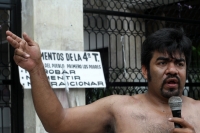 Lunes 28 de octubre del 2019. Tuxtla Gutiérrez. Un chiapacorceño protesta en la ciudad.