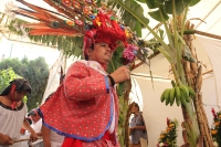 Lunes 30 de enero del 2017. Tuxtla Gutiérrez. La Virgen de Candelaria. La comunidad Zoque se reúne desde la madrugada para iniciar el recorrido de las tres Vírgenes de Copoya las cuales recorren bailando y gritando vivas acompañados de los sones tradicion