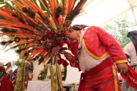 Lunes 30 de enero del 2017. Tuxtla Gutiérrez. La Virgen de Candelaria. La comunidad Zoque se reúne desde la madrugada para iniciar el recorrido de las tres Vírgenes de Copoya las cuales recorren bailando y gritando vivas acompañados de los sones tradicion