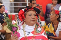 Lunes 30 de enero del 2017. Tuxtla Gutiérrez. La Virgen de Candelaria. La comunidad Zoque se reúne desde la madrugada para iniciar el recorrido de las tres Vírgenes de Copoya las cuales recorren bailando y gritando vivas acompañados de los sones tradicion