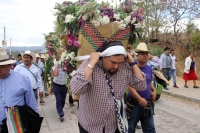 Lunes 30 de enero del 2017. Tuxtla Gutiérrez. La Virgen de Candelaria. La comunidad Zoque se reúne desde la madrugada para iniciar el recorrido de las tres Vírgenes de Copoya las cuales recorren bailando y gritando vivas acompañados de los sones tradicion
