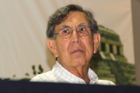 Viernes 30 de agosto del 2013. Tuxtla Gutiérrez. El ingeniero Cuauhtémoc  Cárdenas durante su visita a la UNACH.