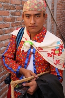 Sábado 25 de febrero del 2017. Tuxtla Gutiérrez. Los danzantes de la comunidad de la etnia Zoque recorren las calles de la capital de Chiapas donde bailan la Danza de la Pluma de la Guacamaya o Carnaval