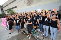 Lunes 10 de agosto del 2015. Tuxtla Gutiérrez. Jóvenes chiapanecos marchan esta tarde hacia el centro de la ciudad en contra del asesinato de mujeres en México, protesta derivada de la cercanía con las víctimas de la Col. Narvarte en la ciudad de México