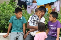 Lunes 24 de junio del 2013. Tuxtla Gutiérrez. El parque central se encuentra convertido en un verdadero campo de refugiados para los desplazados por la violencia entre campesinos indÃgenas pertenecientes a la Casa del Pueblo. Lunes 24 de junio del 2013. Tuxtla Gutiérrez. El parque central se encuentra convertido en un verdadero campo de refugiados para los desplazados por la violencia entre campesinos indÃgenas pertenecientes a la Casa del Pueblo.