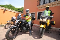 Lunes 13 de julio del 2015. Tuxtla Gutiérrez. Elecciones 2015. Los motociclistas de la capital del estado de Chiapas conforman las brigadas de Caza-mapaches con la intención de cuidar de manera pacÃfica el proceso electoral de la próxima semana donde se e Lunes 13 de julio del 2015. Tuxtla Gutiérrez. Elecciones 2015. Los motociclistas de la capital del estado de Chiapas conforman las brigadas de Caza-mapaches con la intención de cuidar de manera pacÃfica el proceso electoral de la próxima semana donde se e