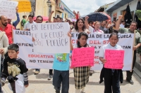 Domingo 15 de septiembre del 2013. San Cristóbal de las Casas. Aspectos de la marcha  de Solidaridad con la lucha del magisterio chiapaneco por parte de las familias y agrupaciones coletas.