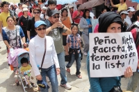 Domingo 15 de septiembre del 2013. San Cristóbal de las Casas. Aspectos de la marcha  de Solidaridad con la lucha del magisterio chiapaneco por parte de las familias y agrupaciones coletas.