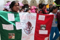 Domingo 15 de septiembre del 2013. San Cristóbal de las Casas. Aspectos de la marcha  de Solidaridad con la lucha del magisterio chiapaneco por parte de las familias y agrupaciones coletas.