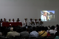 Miércoles 30 de octubre del 2013. Tuxtla Gutiérrez. Aspectos de la presentación del material fonográfico Que Viva el Mequé, que recopila la música tradicional Zoque de la Mayordomía del Rosario de Tuxtla.