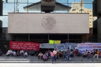 Lunes 8 de julio del 2019. Tuxtla Gutiérrez. Trabajadores del CECYTECH continúan protestando exigiendo la destitución de los directivos por la constante corrupción en esta institución chiapaneca.