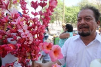 Viernes 3 de abril del 2015. Chiapa de Corzo. Viacrucis. Los Chamales y Ramilletes son als ofrendas elaboradas con flor de mayo que se elaboran en las fiestas patronales de esta comunidad de la ribera del Grijalva.