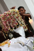 Viernes 3 de abril del 2015. Chiapa de Corzo. Viacrucis. Los Chamales y Ramilletes son als ofrendas elaboradas con flor de mayo que se elaboran en las fiestas patronales de esta comunidad de la ribera del Grijalva.