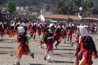 Miércoles 10 de febrero del 2016. San Juan Chamula. La ceremonia del Kinta Jimultik o Fuego Nuevo es la celebración que los indígenas tsotsiles realizan al inicio de la cuaresma donde los rituales costumbristas asombran a los visitantes de esta localidad 