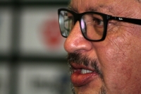 Martes 13 de septiembre del 2016. Tuxtla Gutiérrez. Carlos López Chargoy, propietario de Jaguares de Chiapas A.C. confirma la permanencia de Cardoso como DT del equipo después de tener una reunión de trabajo con la plantilla de jugadores